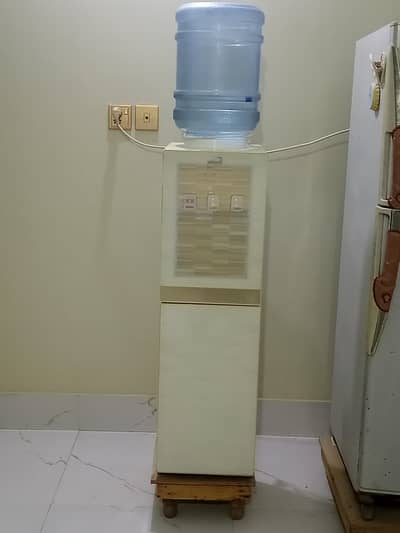 Water dispenser