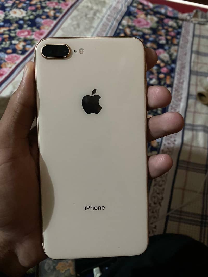 Iphone 8 plus 1