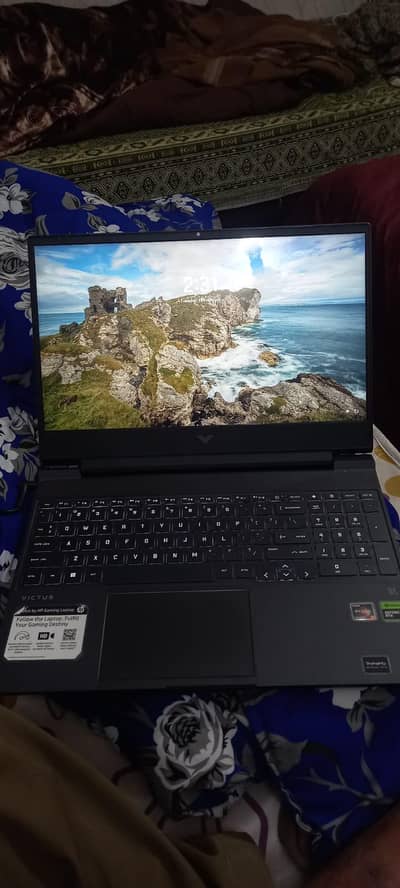 victus 15 AMD Ryzen 5 7535