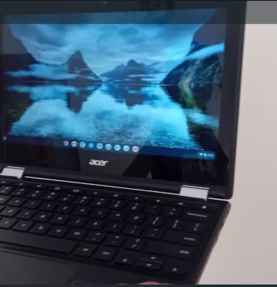 chromebook 4 gb ram 32 gb storage touch 360 rotatable hdr webcam