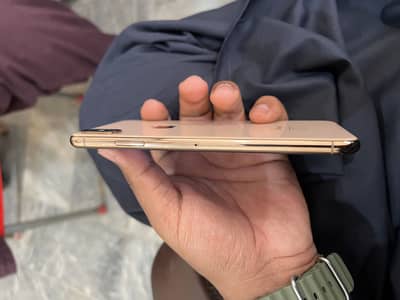 iPhone xs Max Single sim Pta