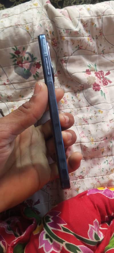 Infinx hot 40i  8+8/256 only mobile