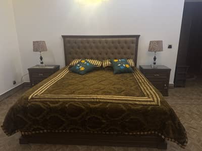 Complete Solid Wooden Bedset