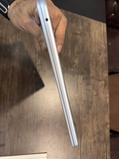 M4 - Air 16/256 Sky Blue