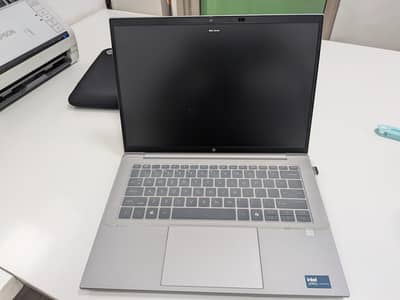 HP Firefly G11 Mobile Workstations