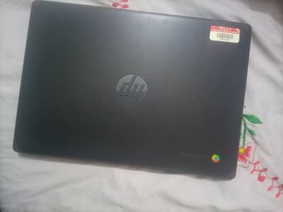 Chromebook for sale panel tora sa kharab ha  i button kharab ha