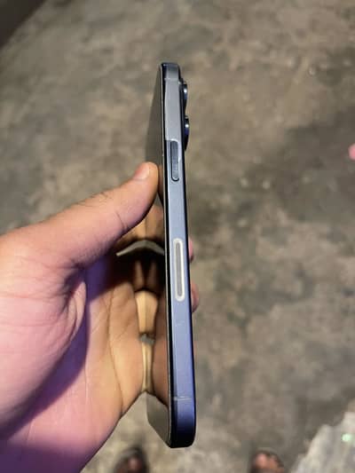 I phone 15 pro max 256GB 10/11 condition water packed