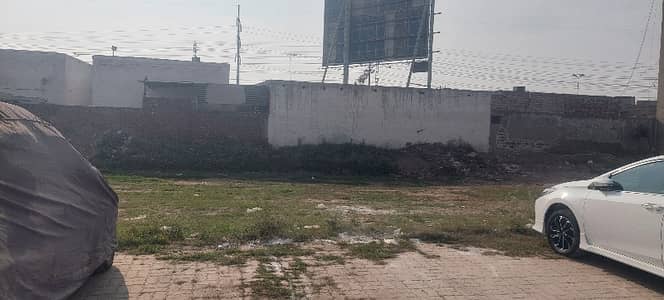 At Main Road 5 Marla Commercial Plot For Sale In Grove Block Paragon City Lahore