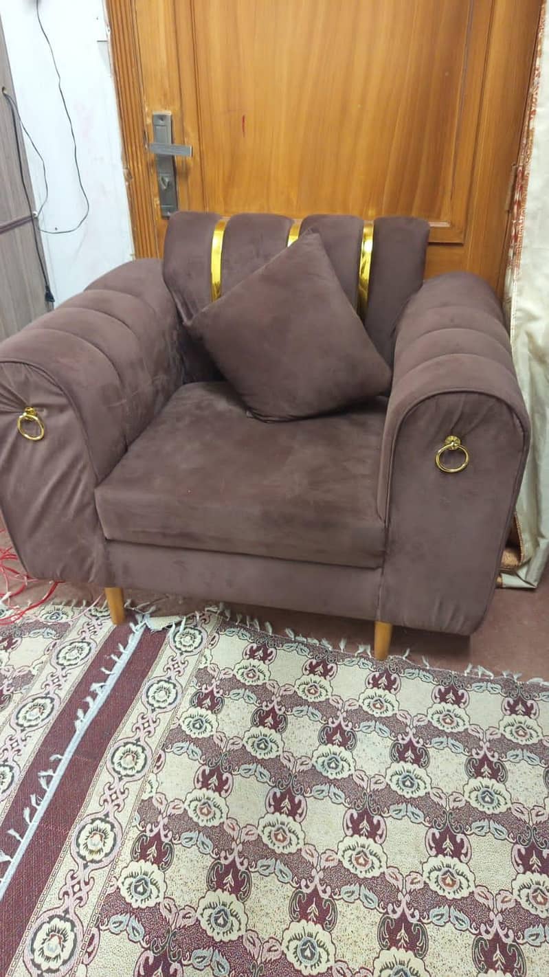 Bed with sofa and  dining table 5