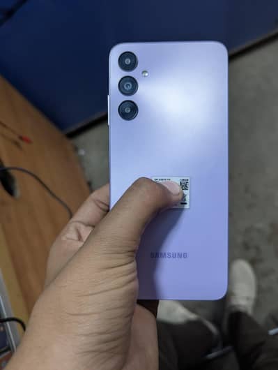 Samsung A05s with box