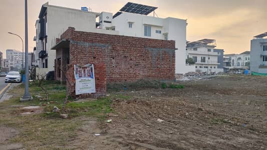 3 Marla Confirm Deal Plot For Sale in ETIHAD TOWN ( Canal Villas ) For Sale