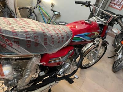 United 125 Euro mint condition fiinal rate hain