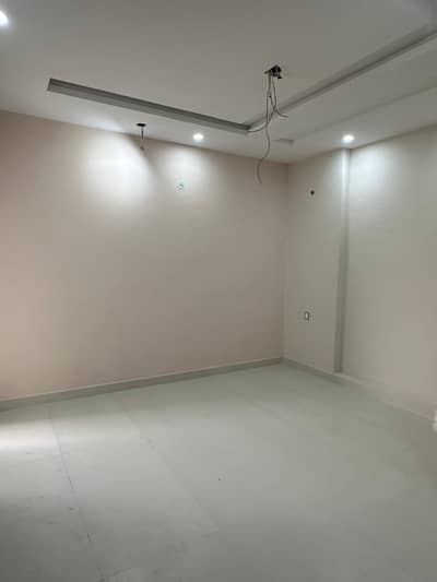 10 MARLA 3 STORY NEW HOUSE FOR SALE IN ALLAMA IQBAL TOWN LAHOREWITH BIG CAR POURCH