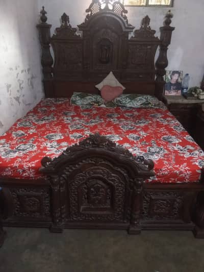 Bed for urgent sale
