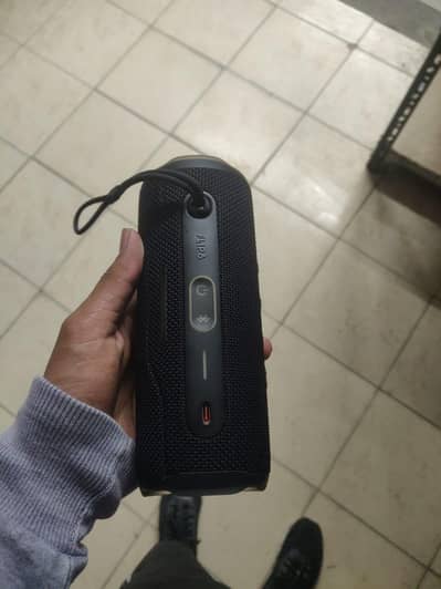 JBL speaker Bluetooth 03034368678