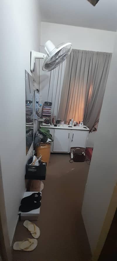 G-11 ur gent house 20x40