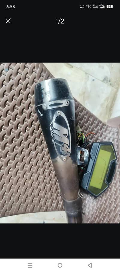 M 4 exhaust & digital metter