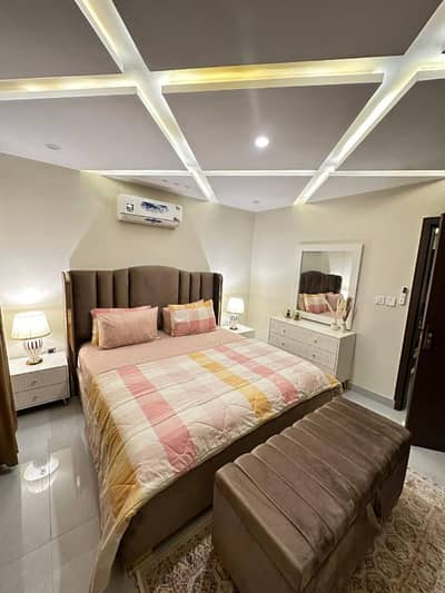 1 Bedroom VIP Full furnish flat per day available in Bahria town Lahore 0300 4561276