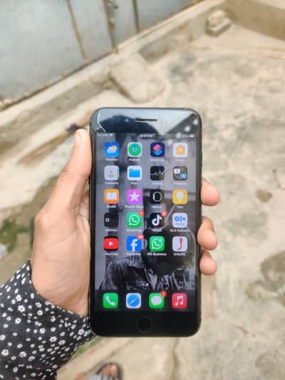 I phone 7 plus 6k last is se km wala msg nh kara