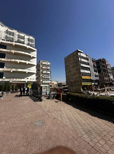 90 Square Feet Shop Is Available For sale