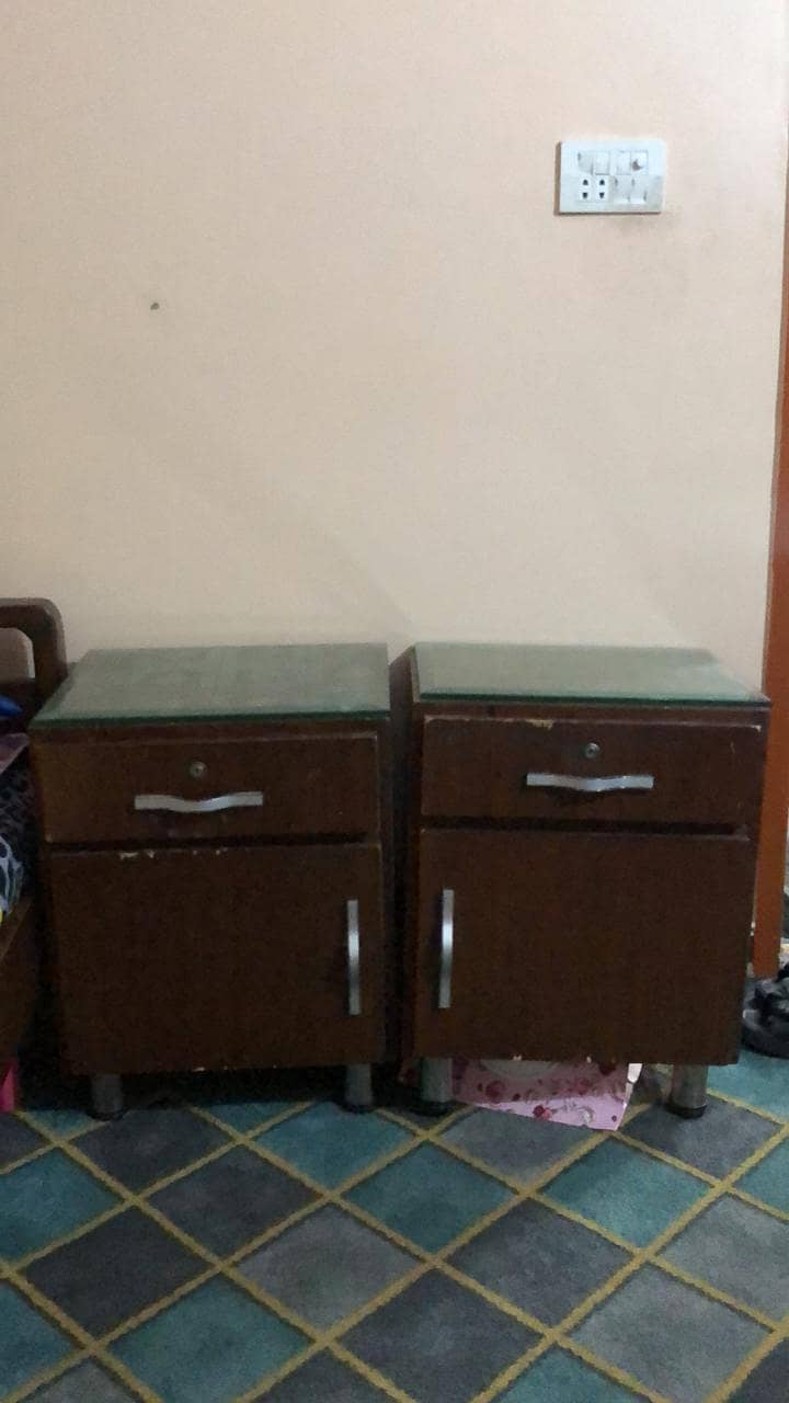 bed with side tables 13