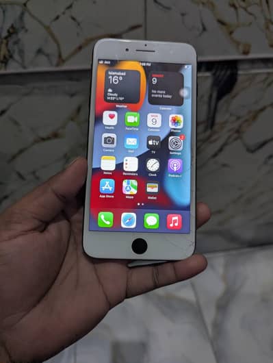 iPhone 7 plus pta approved 32Gb