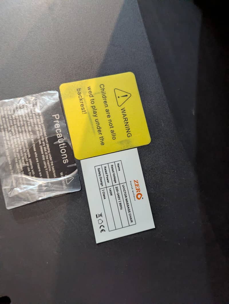 zero message chair 2