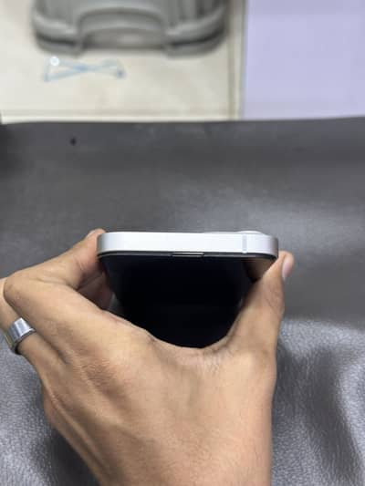 Iphone 13 non pta Jv 128 Gb health 90 display msg