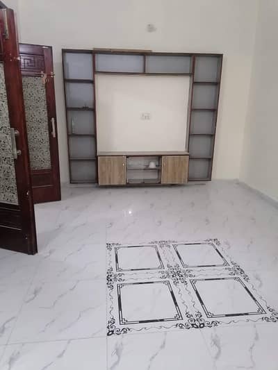 800 Square Yard OLD Bungalow Rooms 10 To 12 Bed Rooms Best For Investment Best For Joint Families 4 Kitchen Best Chance Deal Reasonable Demand