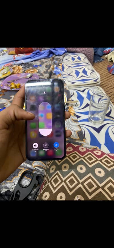 iPhone 13 128 gb change b ho gye ga 12 pro ya 12 pro max ya 13 pro s