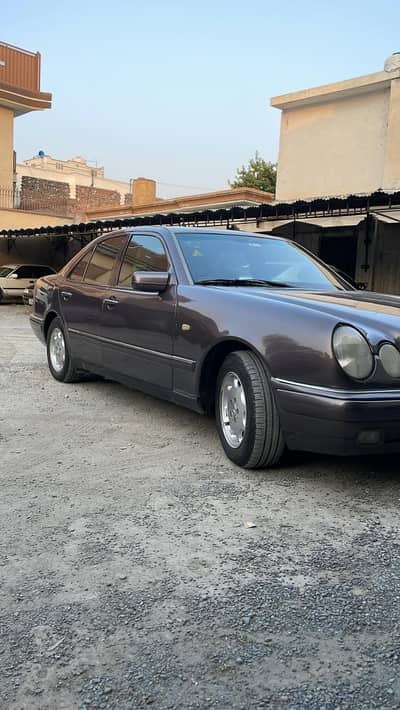 Mercedes Benz E class