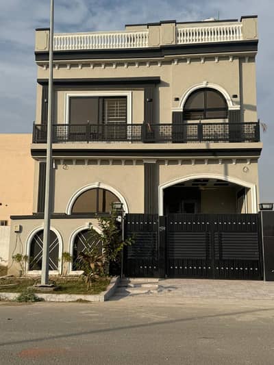 BEAUTIFUL SPANISH HOUSE