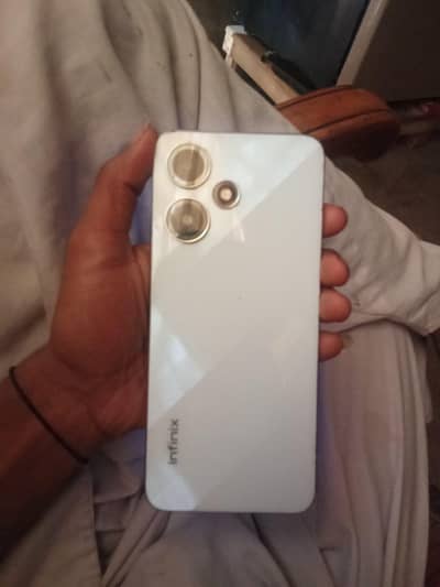 Infinix Hot 30 play