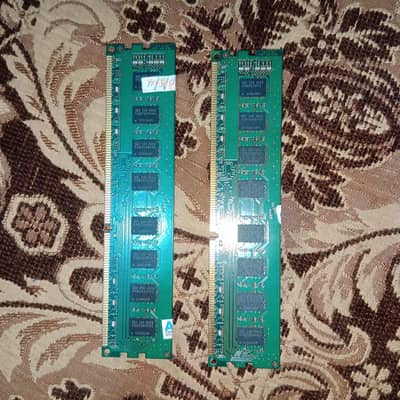 ddr3 ram 2 sticks of 4 gb (8GB)