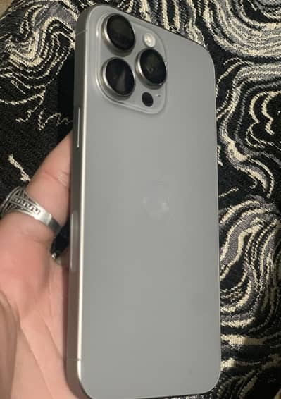 Iphone 15 pro max jv