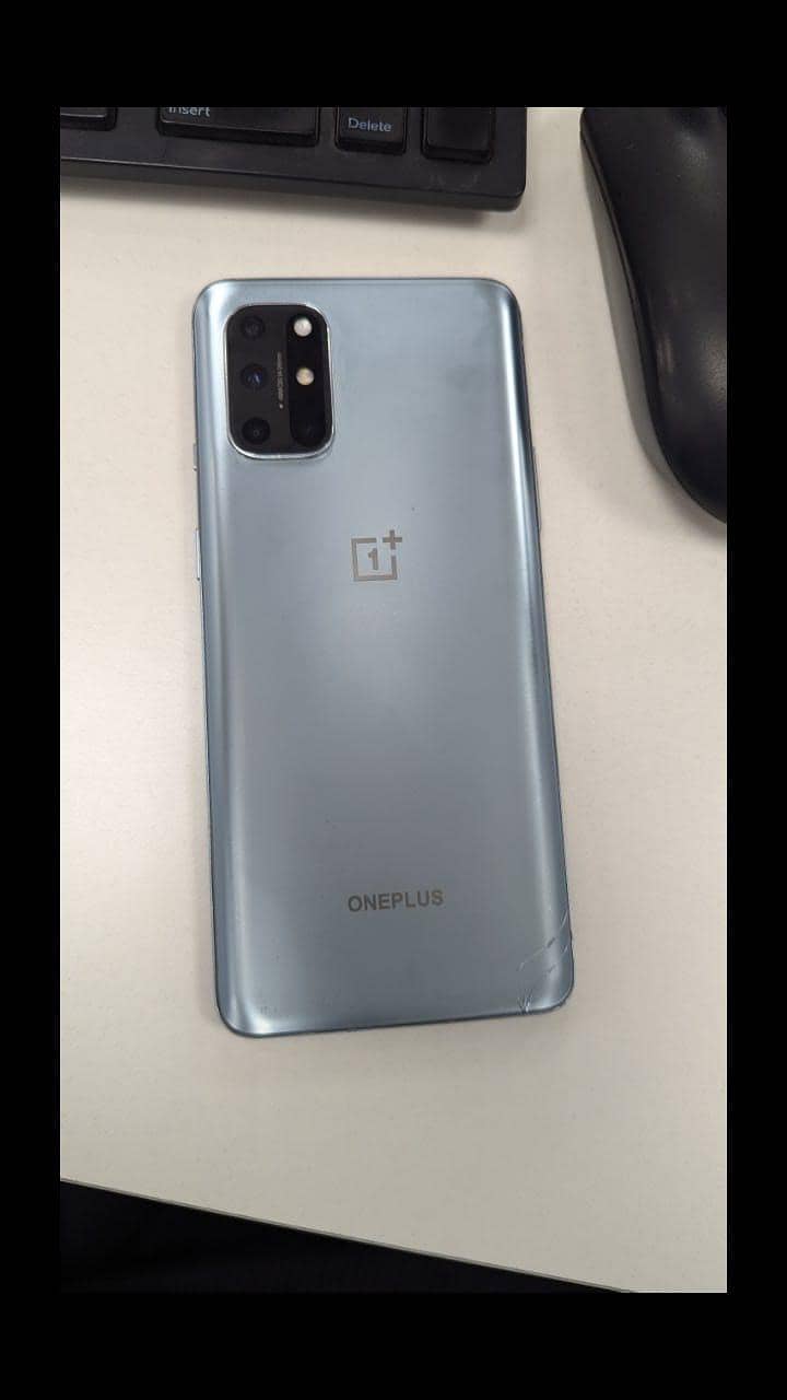 OnePlus 8t 1