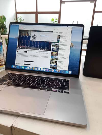MeyaarLaptops 
