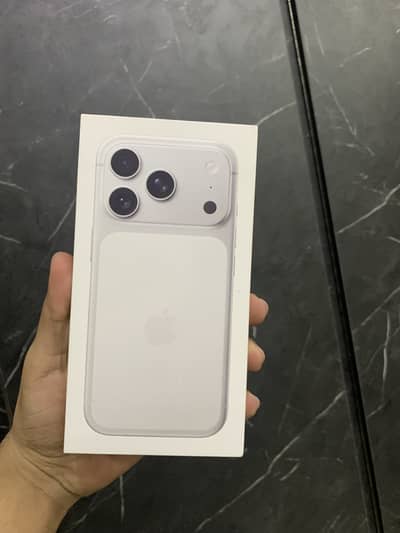 Iphone 17 pro factory unlock LLA non active 256gb