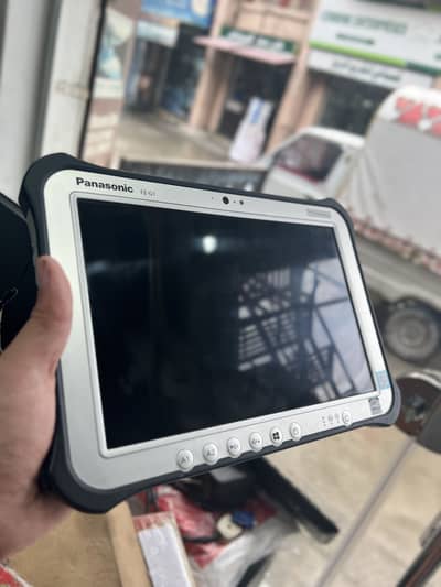 Panasonic FZ-G1 toughpad i5 7th generation (Tablet)