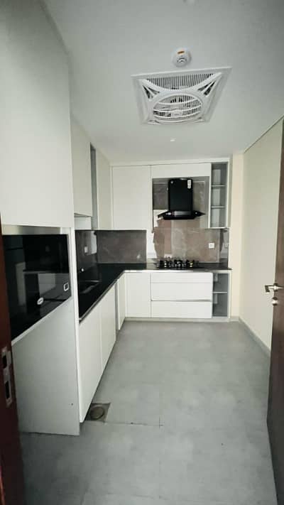 Luxury 1 Bed Apartment for Sale in DHA Raya 18 Green, Tower A 980 Sqft | Prime Location