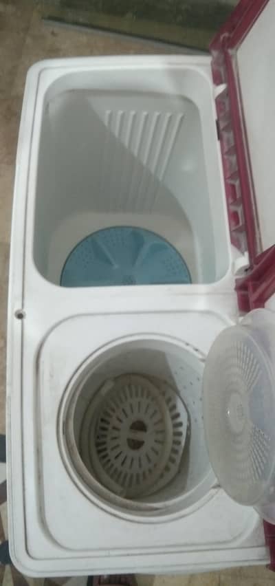 12 kg washer condition look new