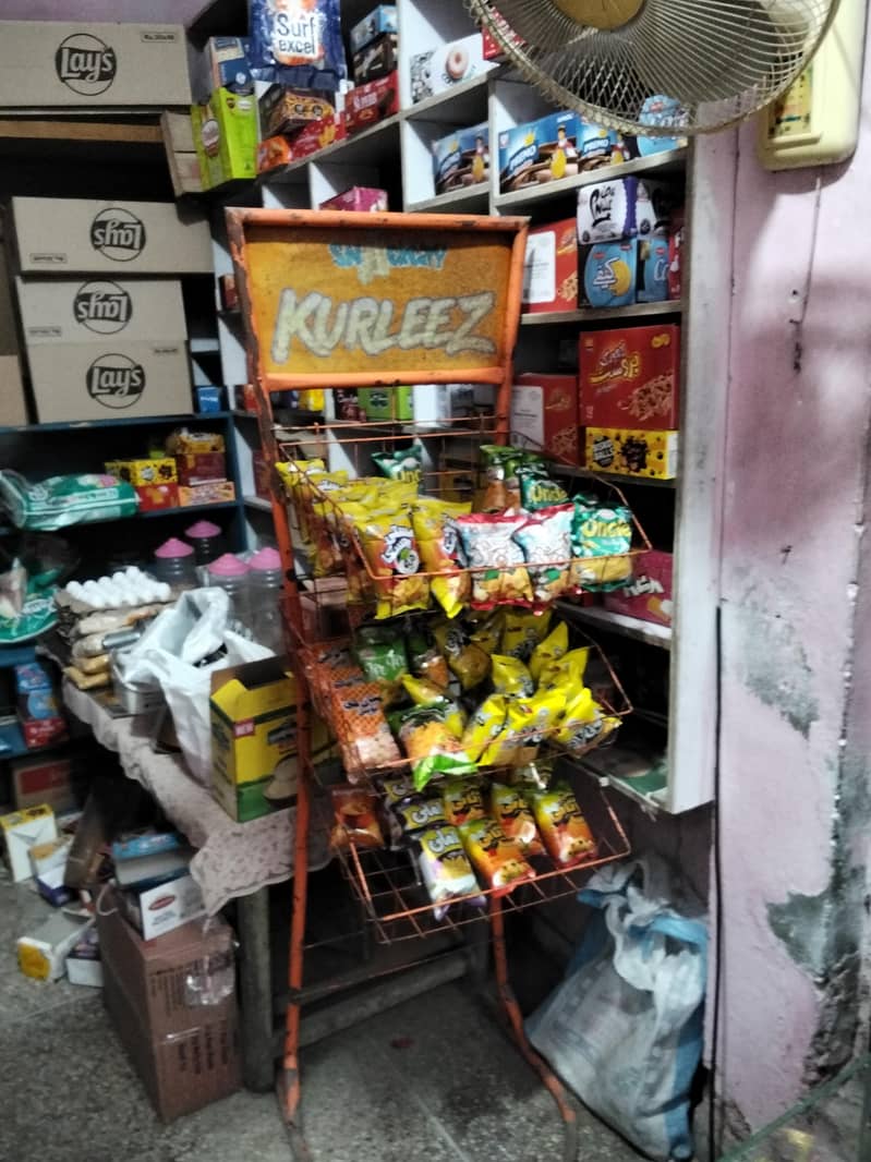 racking and showcase 0