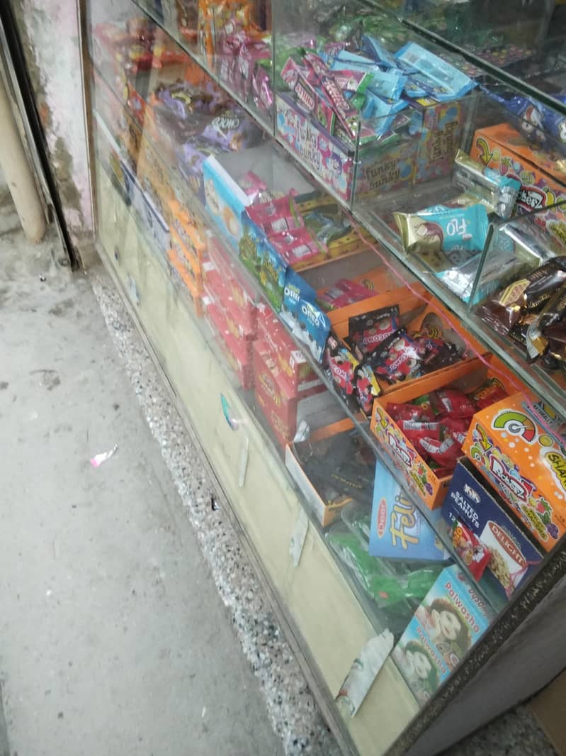 racking and showcase 3