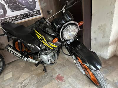 Yamaha 125 YbrG lushhhh condition