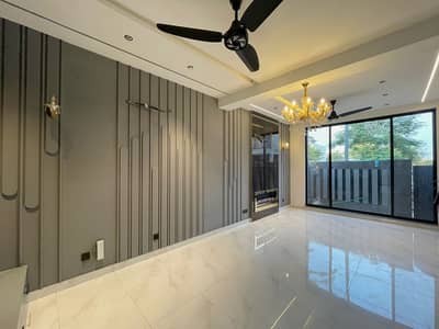 1 kanal house for rent