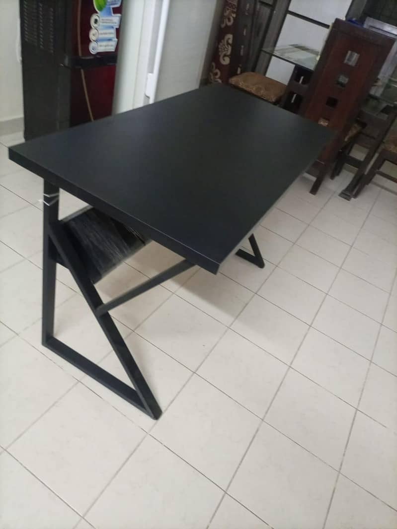 K shaped Computer Table 0