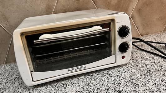 Black and decker toaster oven