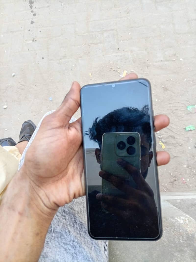 Dcode Bold 3 urgent sell 1