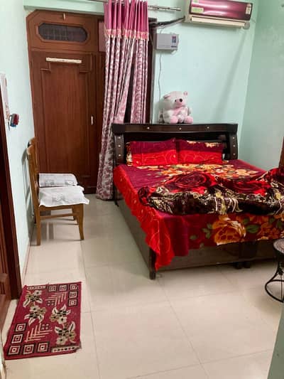 Daily basis room couple family girls boys