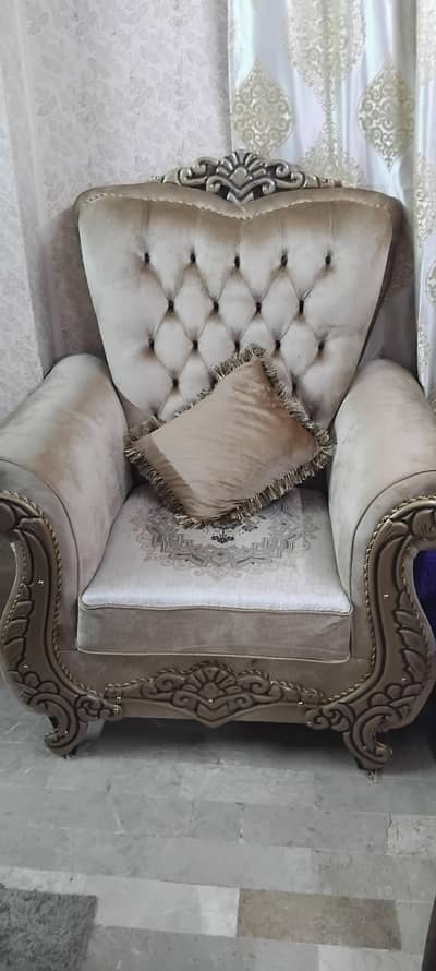 5 seater sofa set available for sale